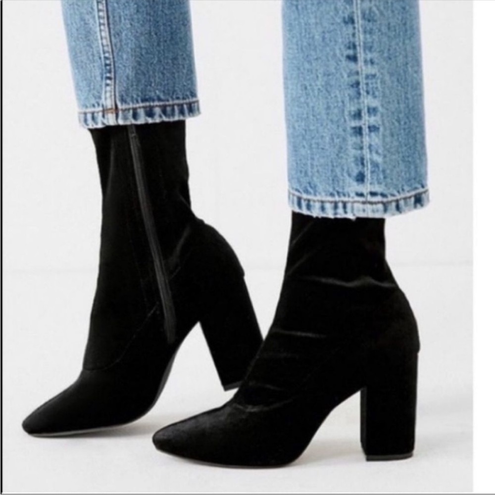 Sam Edelman Black Velvet Calexa Sock Boots Size 7.5